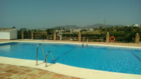 Estudio con piscina comunitaria para 2-3 personas